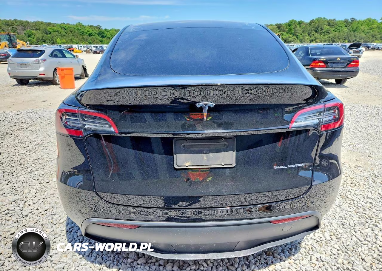 2020 Tesla Model Y VIN:5YJYGDEE0LF016182 - 6