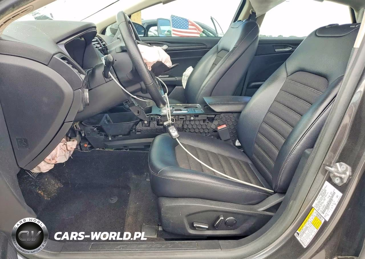 2018 Ford Fusion Se Hybrid VIN:3FA6P0LU5JR231536 - 7