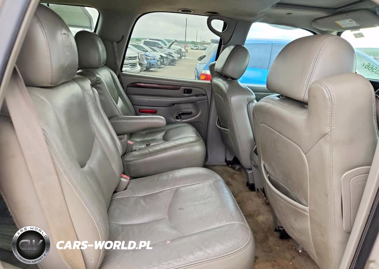2006 Cadillac Escalade Luxury VIN:1GYEK63N06R145824 - 11