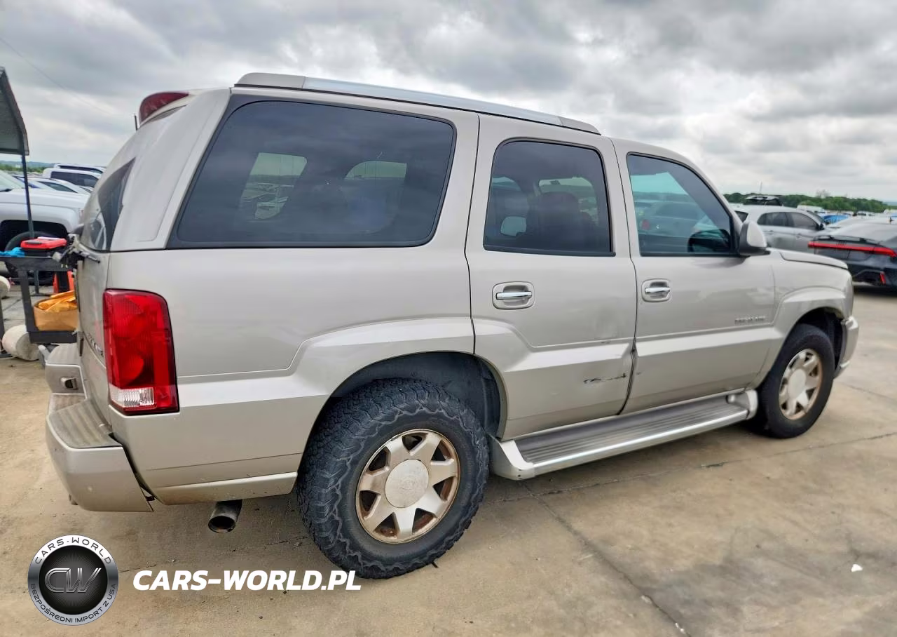 2006 Cadillac Escalade Luxury VIN:1GYEK63N06R145824 - 3