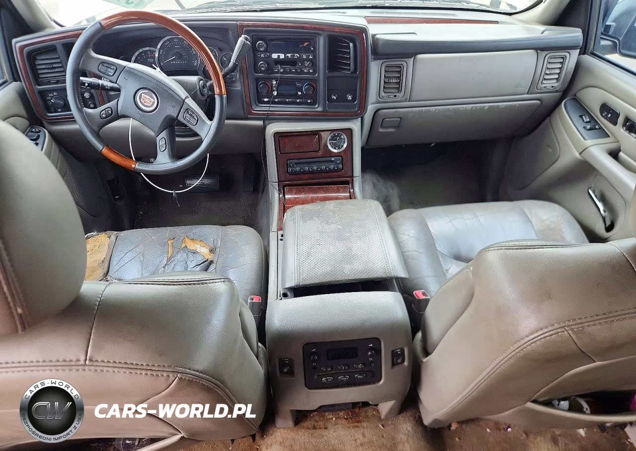 2006 Cadillac Escalade Luxury VIN:1GYEK63N06R145824 - 8