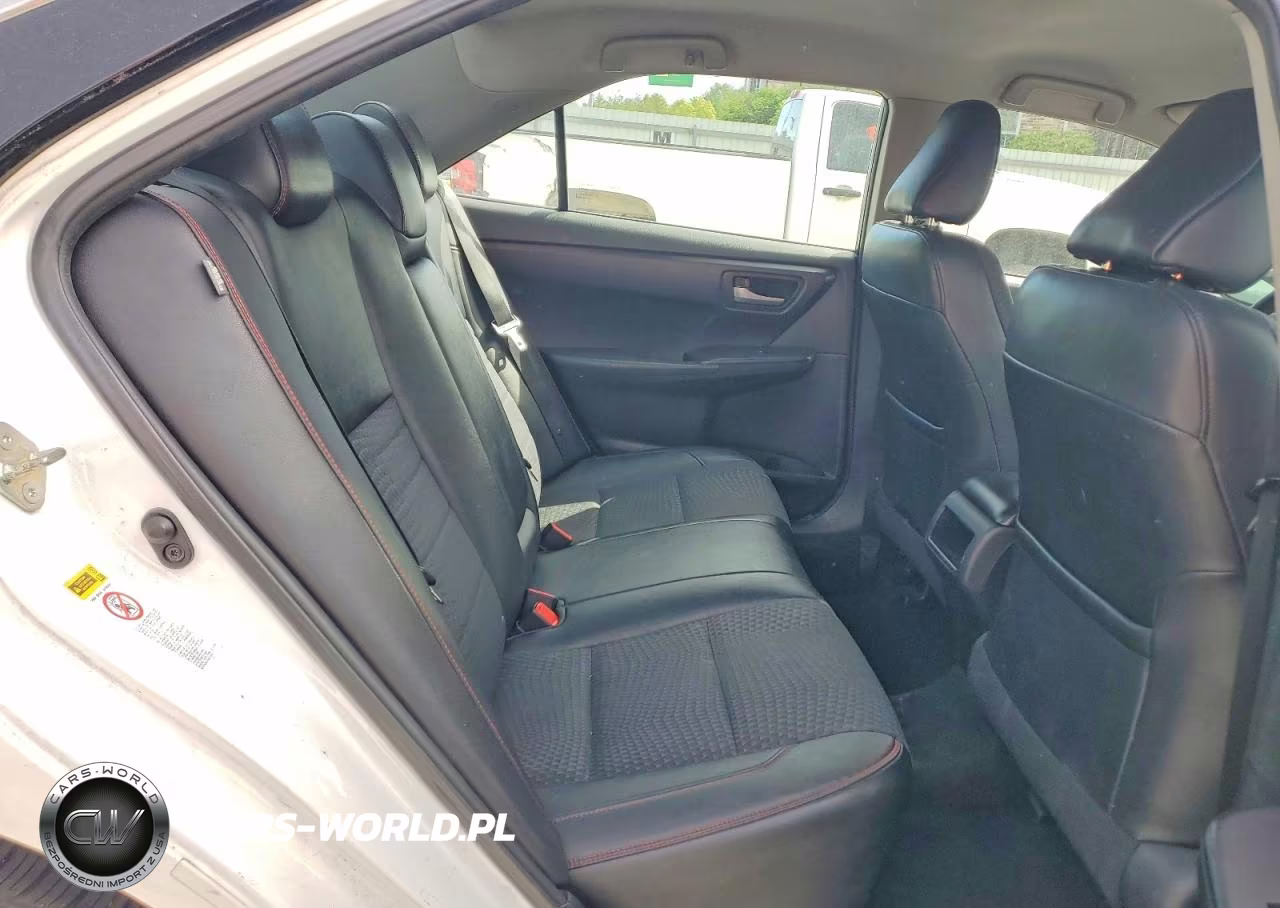 2015 Toyota Camry Se VIN:4T1BF1FK9FU050950 - 10
