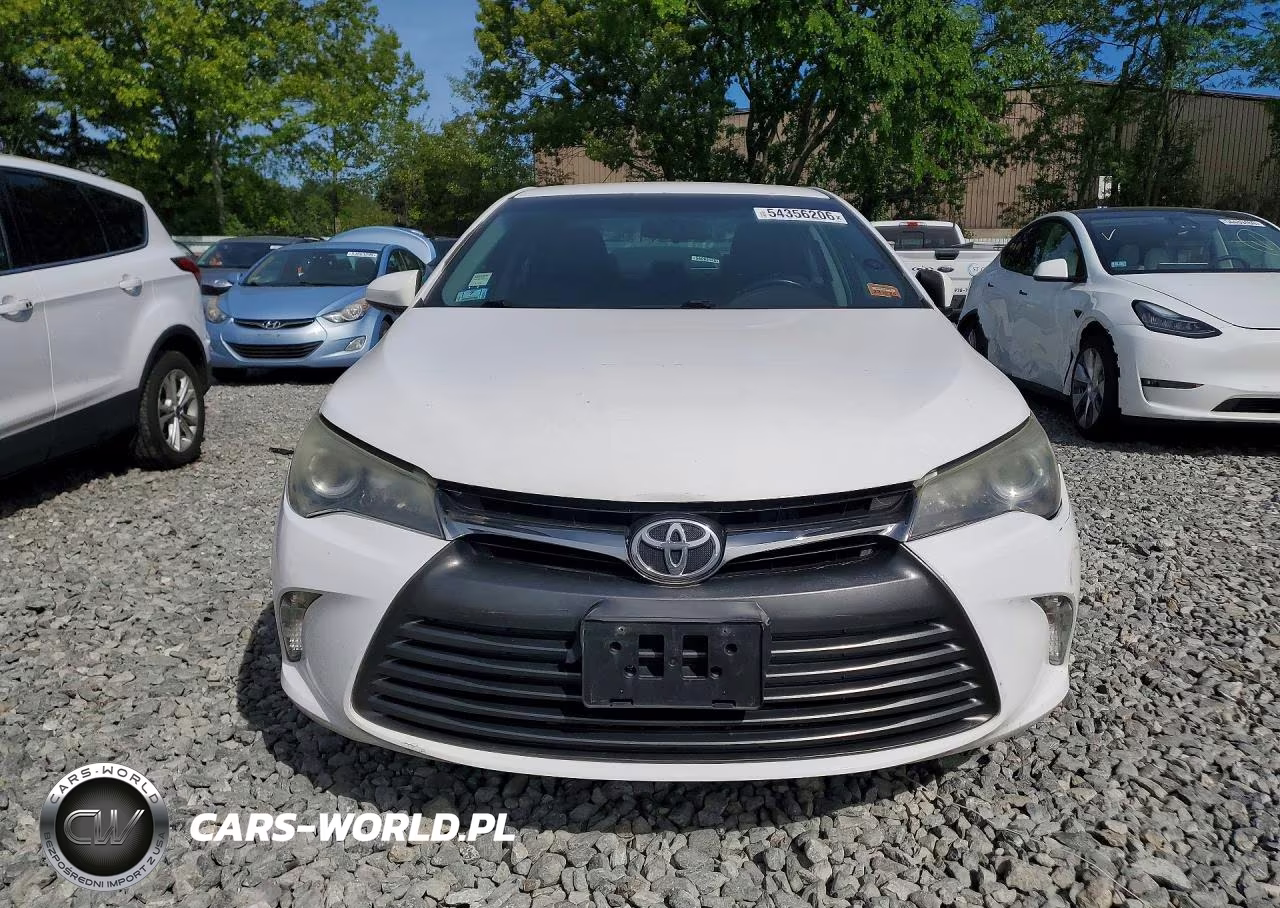 2015 Toyota Camry Se VIN:4T1BF1FK9FU050950 - 5