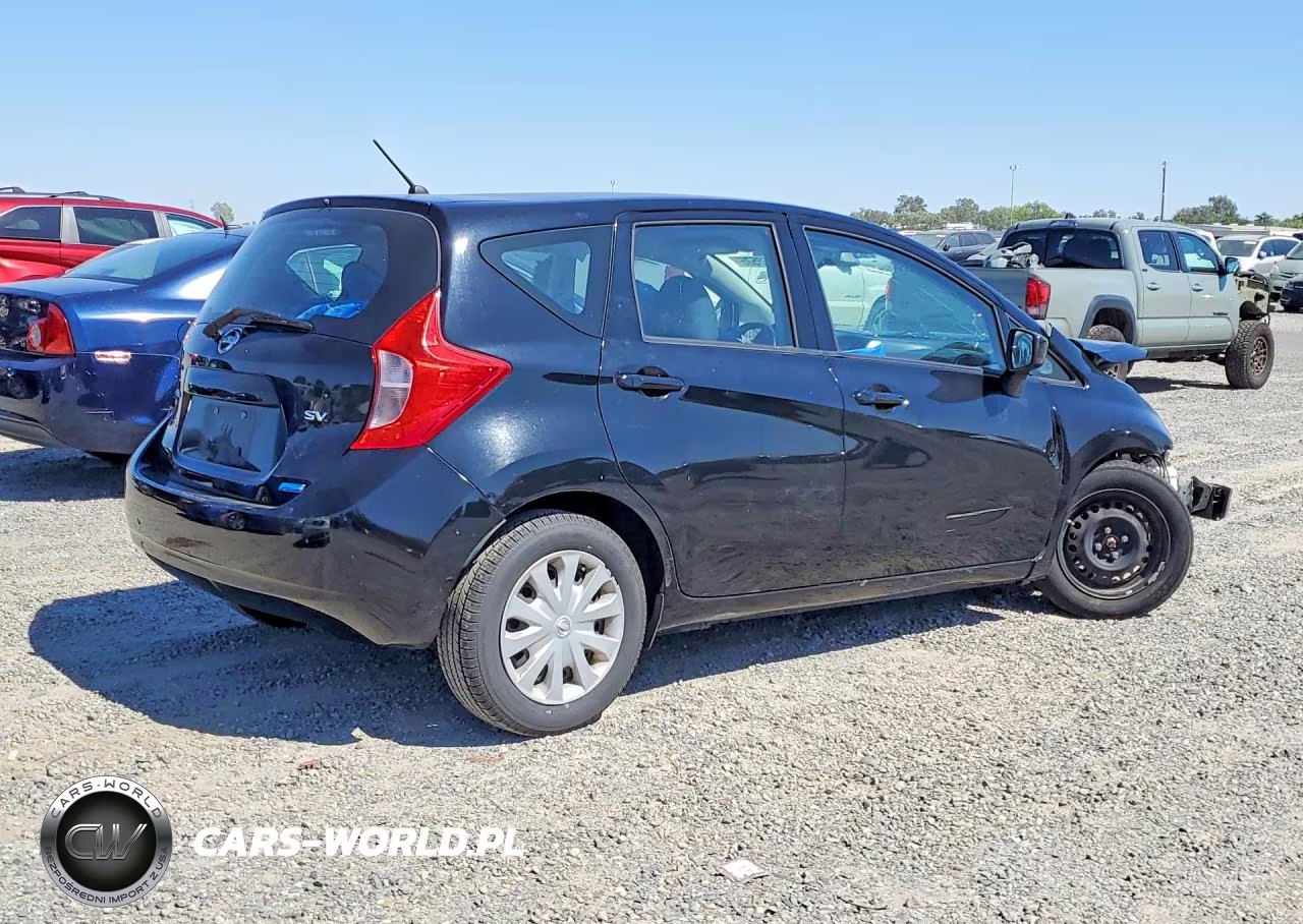 2015 Nissan Versa Note Sv VIN:3N1CE2CPXFL370955 - 3