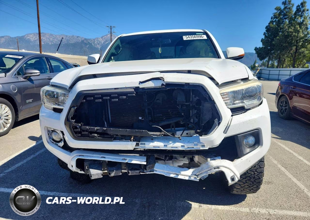 2018 Toyota Tacoma Trd Off-Road VIN:3TMAZ5CN4JM054351 - 5