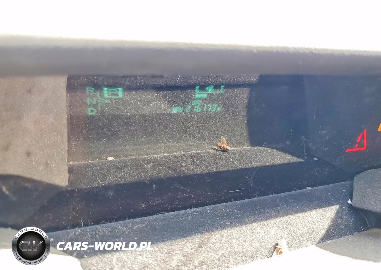 2007 Toyota Prius Touring VIN:JTDKB20U477615914 - 9