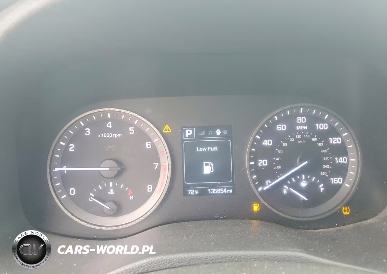 2016 Hyundai Tucson VIN:KM8J33A44GU212445 - 9