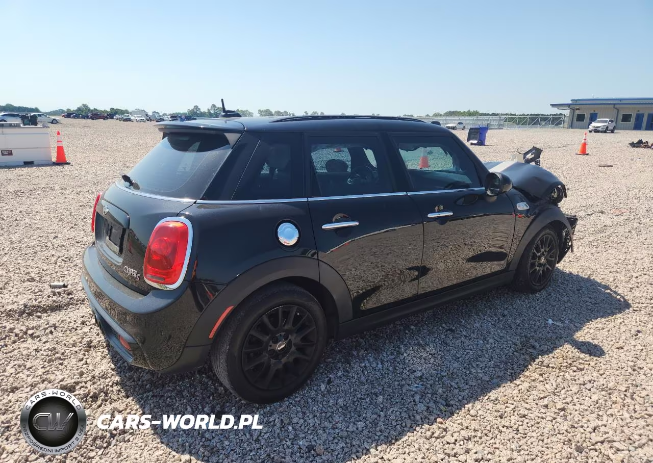 2017 Mini Cooper S VIN:WMWXU3C52H2D31710 - 3
