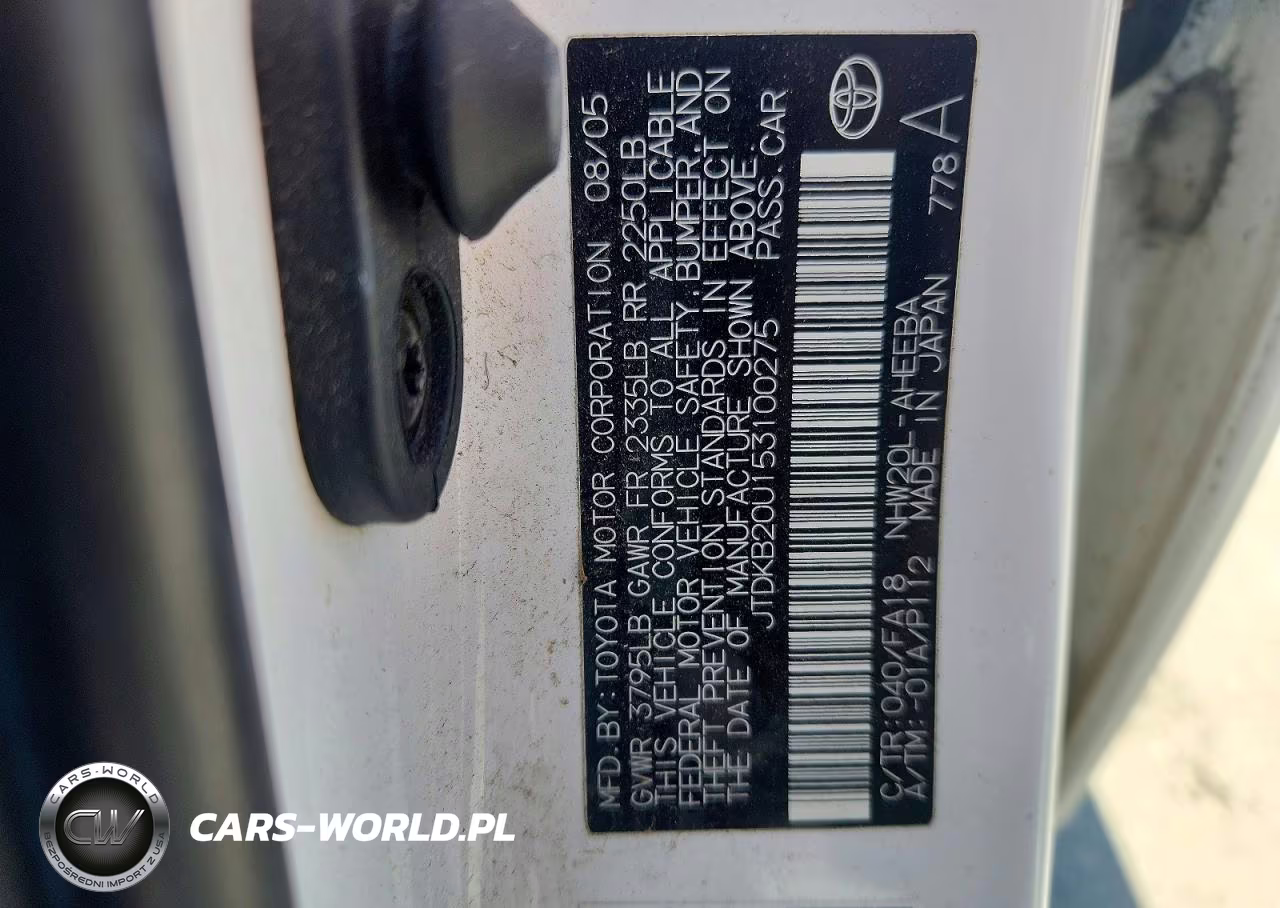 2005 Toyota Prius Base VIN:JTDKB20U153100275 - 13