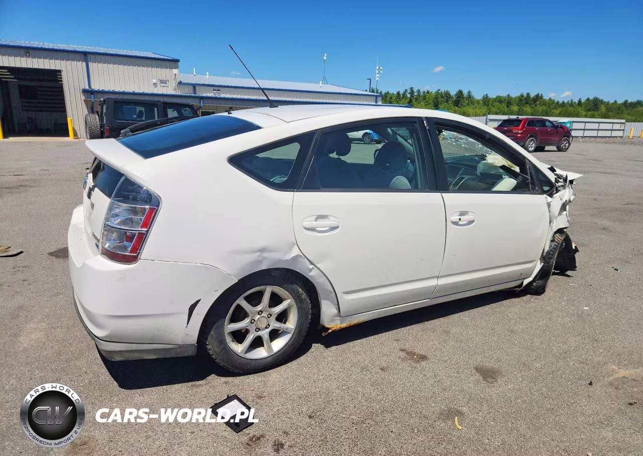 2005 Toyota Prius Base VIN:JTDKB20U153100275 - 3