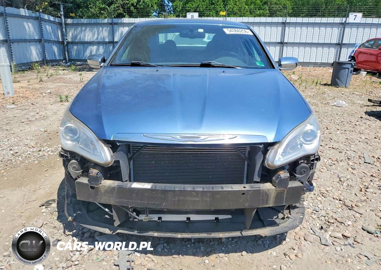 2011 Chrysler 200 Limited VIN:1C3BC2FB9BN568357 - 5