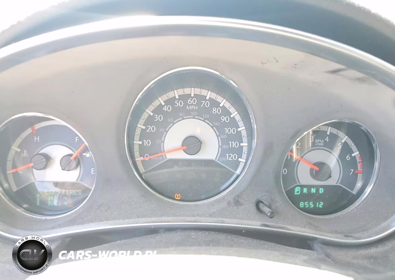 2011 Chrysler 200 Limited VIN:1C3BC2FB9BN568357 - 9
