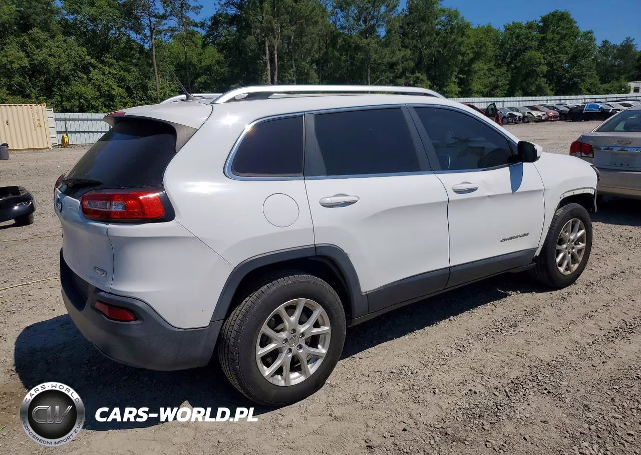 2014 Jeep Cherokee Latitude VIN:1C4PJMCB2EW169232 - 3