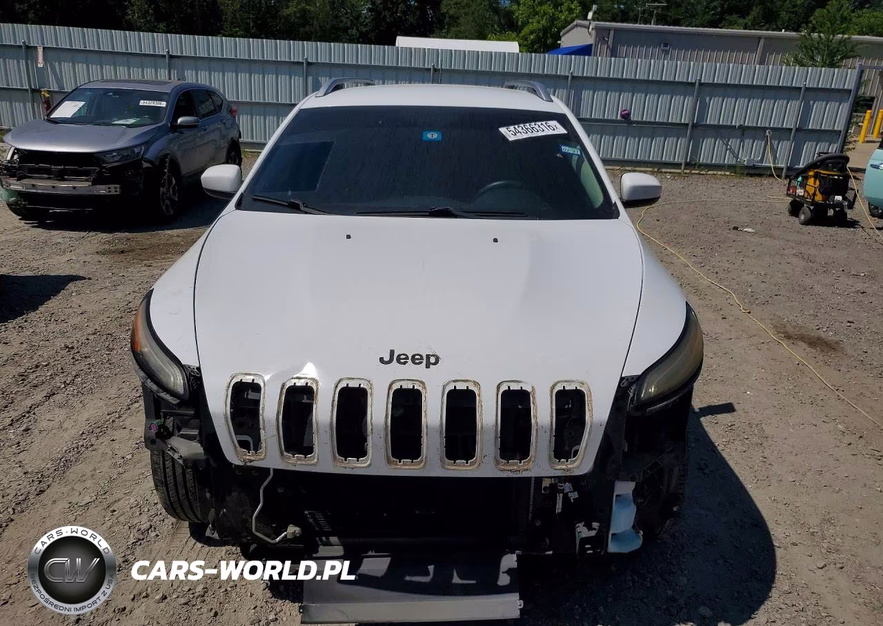 2014 Jeep Cherokee Latitude VIN:1C4PJMCB2EW169232 - 5