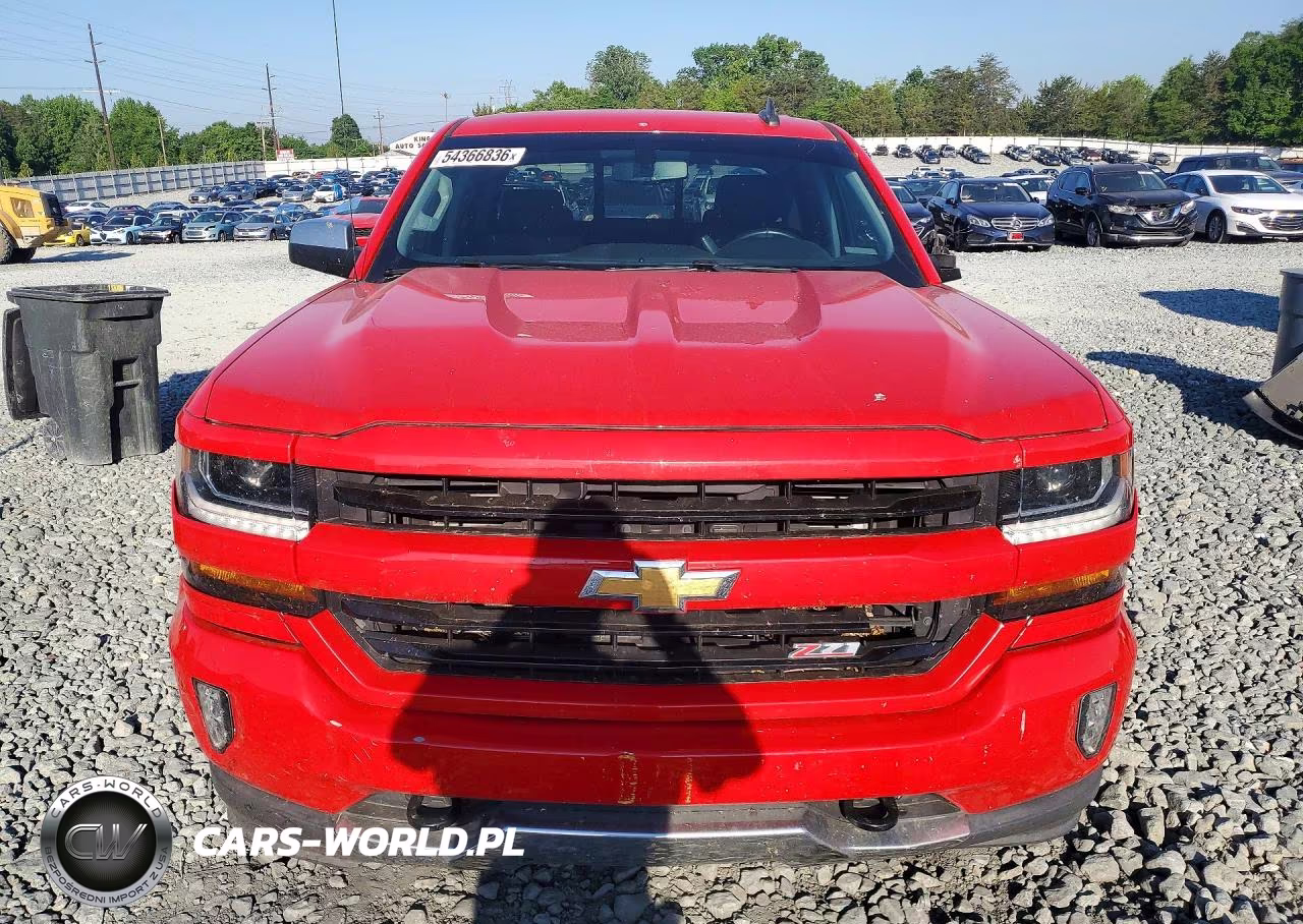 2018 Chevrolet Silverado K1500 Lt VIN:3GCUKREC9JG268416 - 5