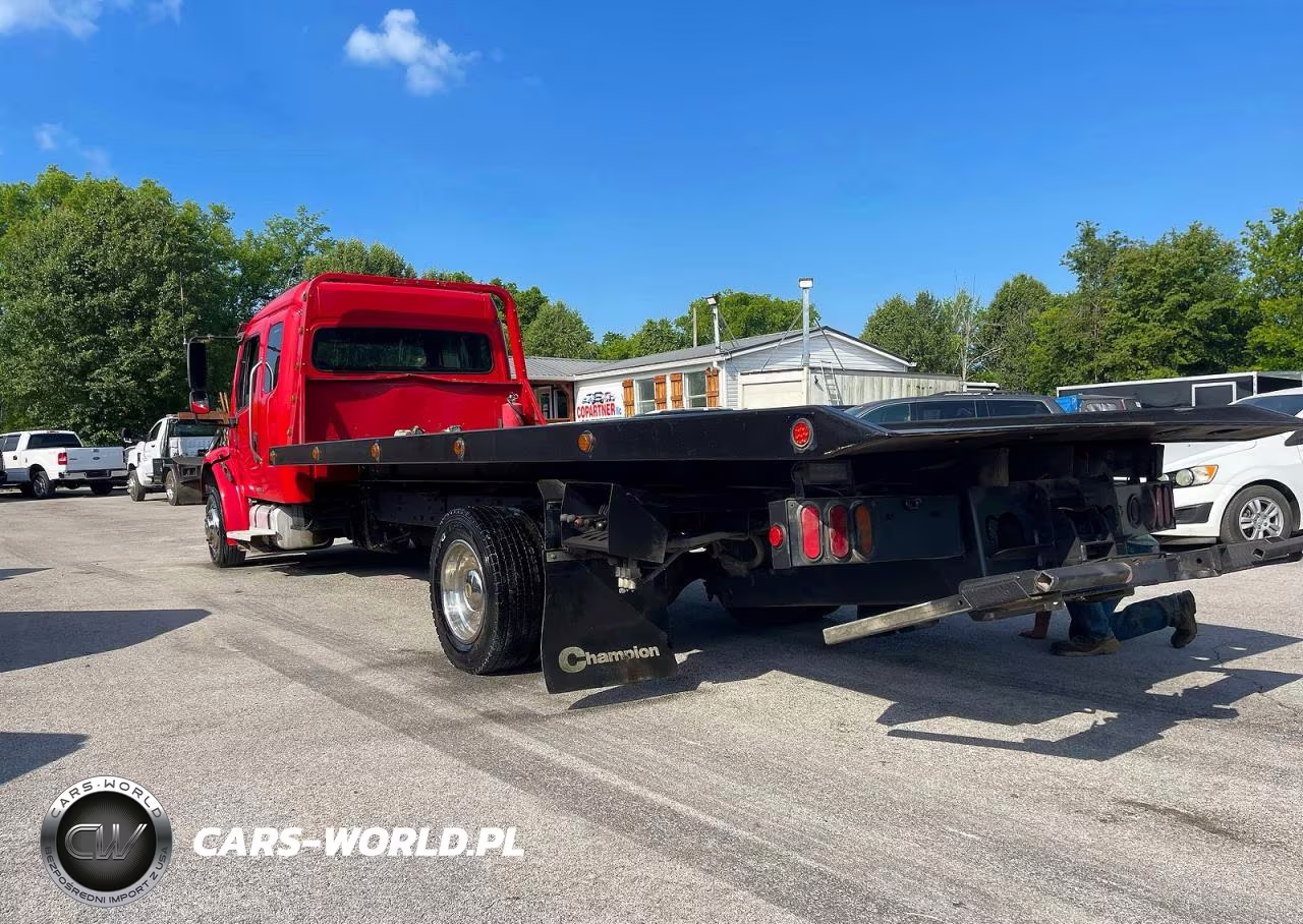 2004 Freightliner M2 Trucks VIN:1FVACWCT44HM54266 - 3