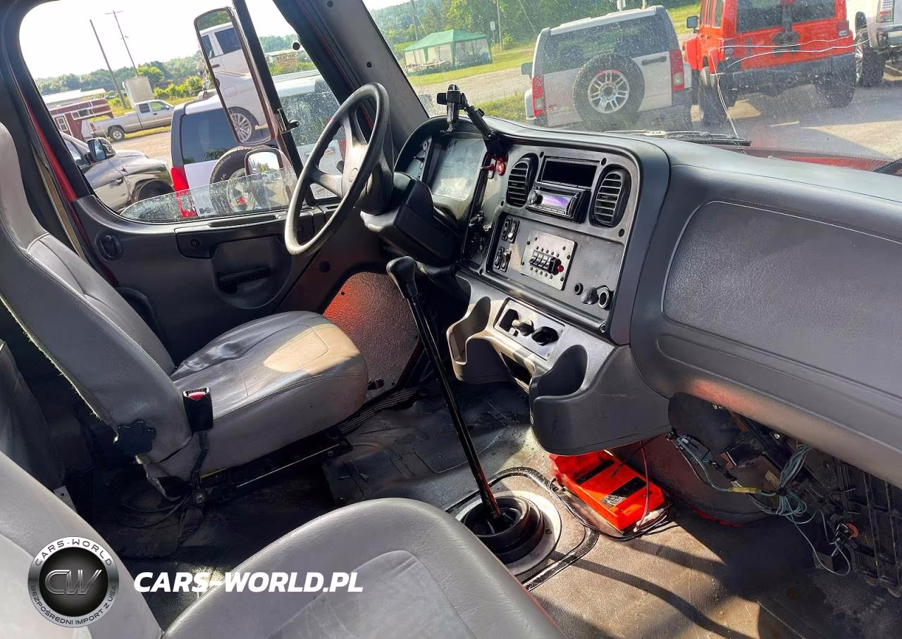 2004 Freightliner M2 Trucks VIN:1FVACWCT44HM54266 - 5