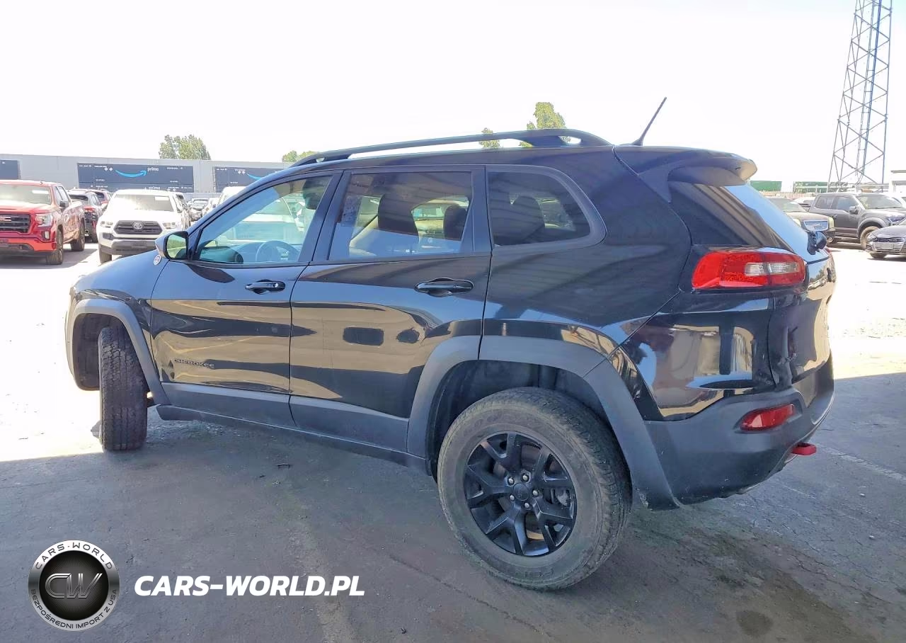 2015 Jeep Cherokee Trailhawk VIN:1C4PJMBS7FW770039 - 2