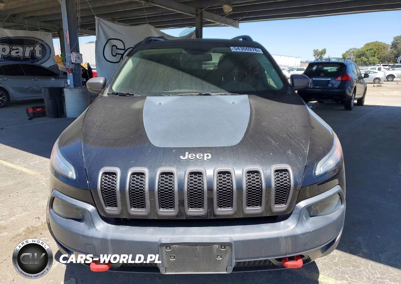 2015 Jeep Cherokee Trailhawk VIN:1C4PJMBS7FW770039 - 5