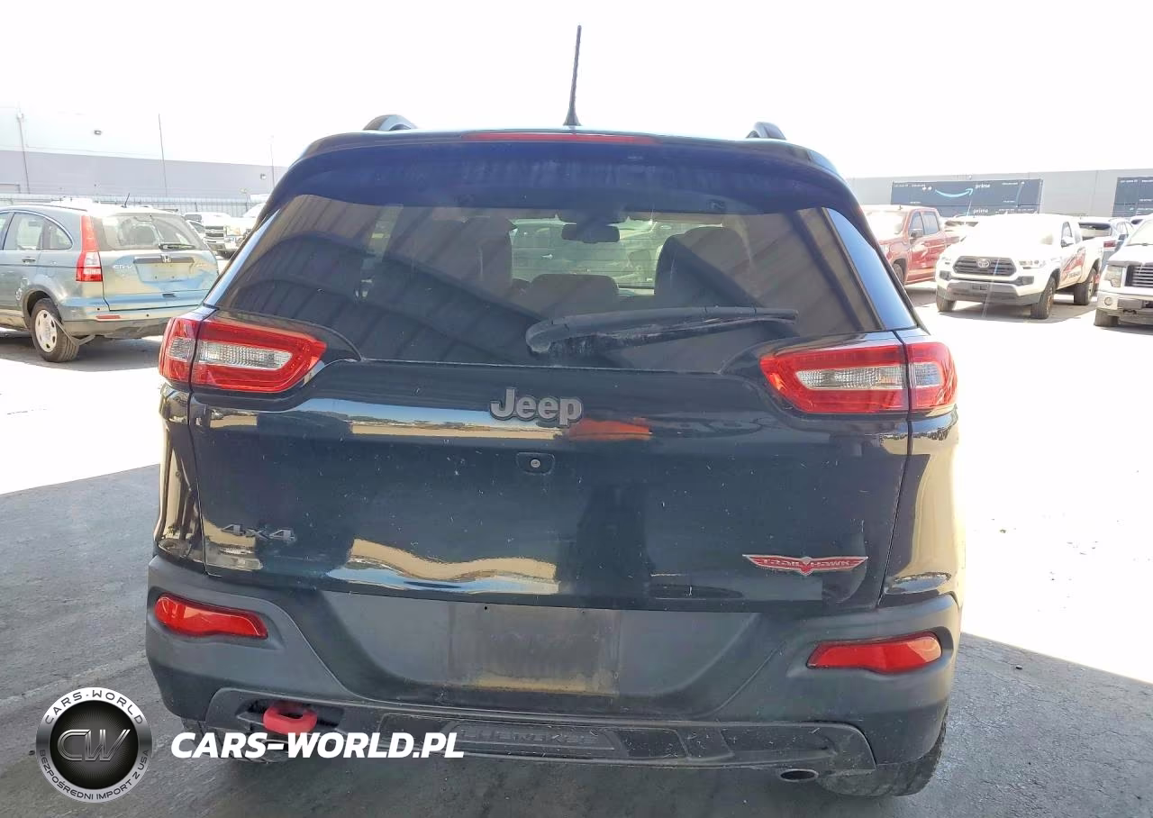 2015 Jeep Cherokee Trailhawk VIN:1C4PJMBS7FW770039 - 6