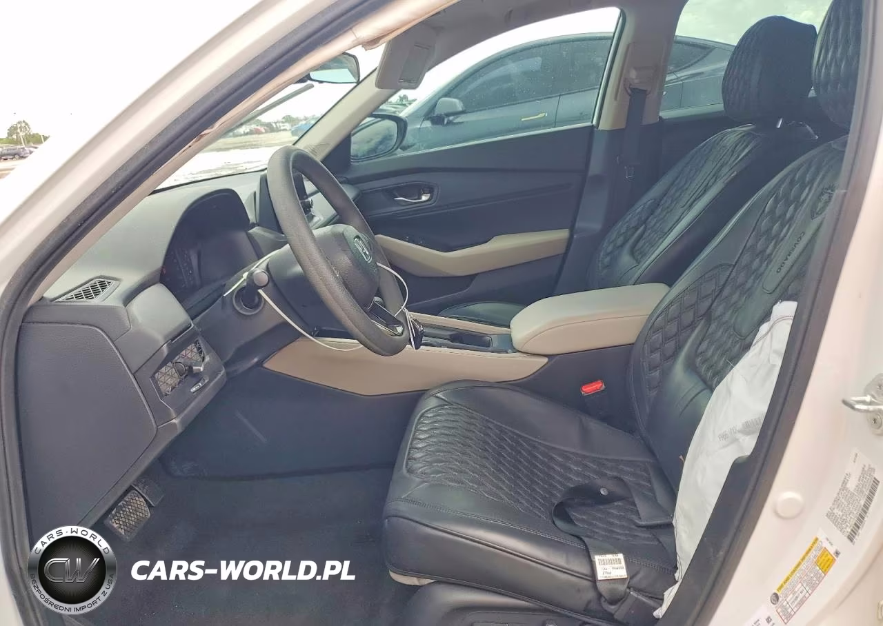 2025 Honda Accord VIN:1HGCY1F42SA050967 - 7