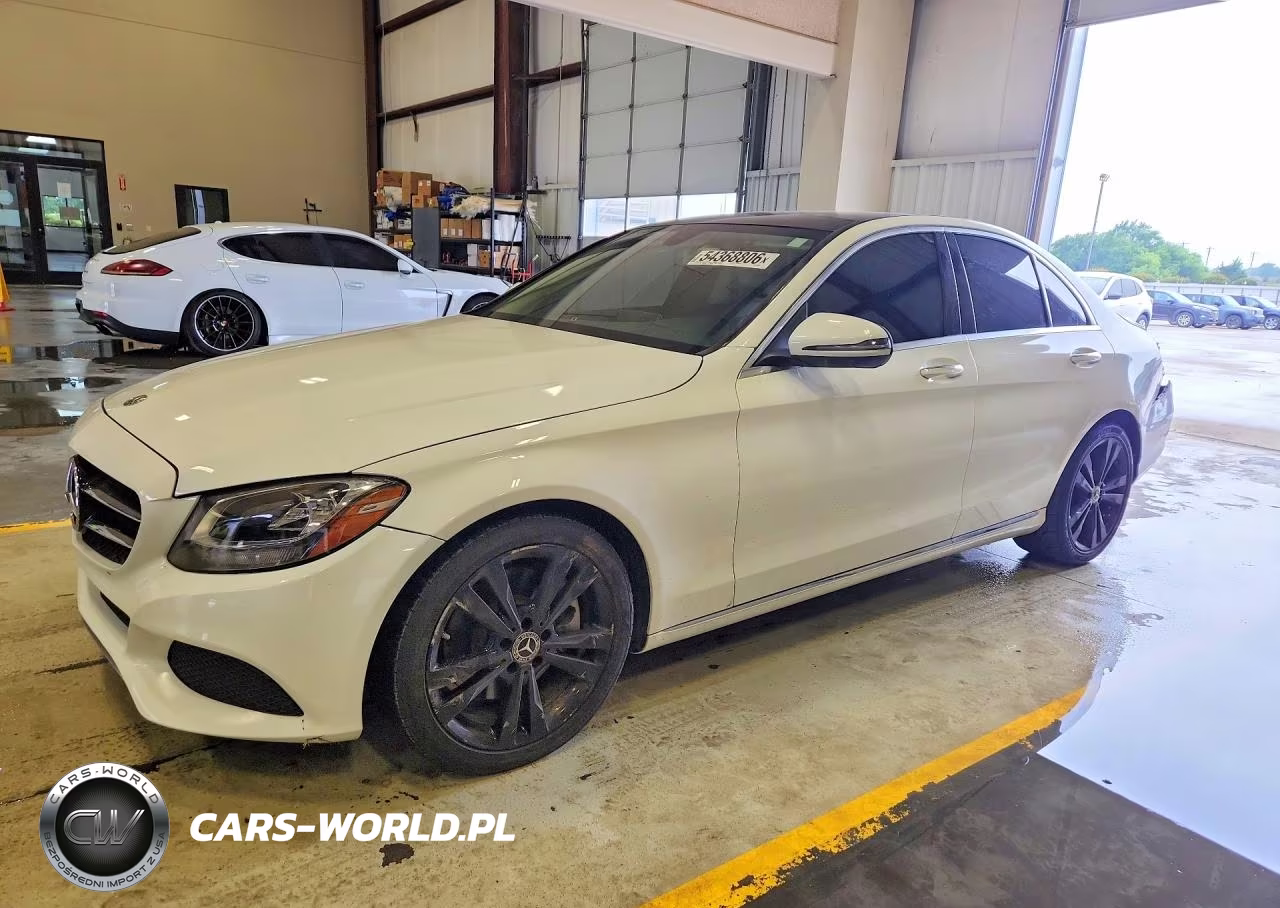 2018 Mercedes-Benz C 300