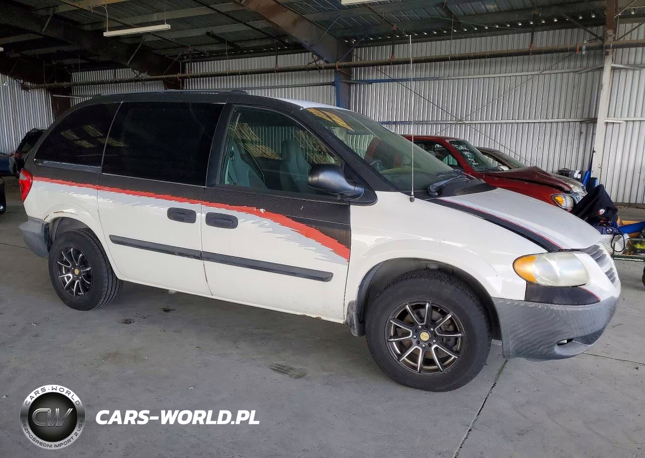 2005 Dodge Caravan Se VIN:1D4GP25R75B309797 - 4