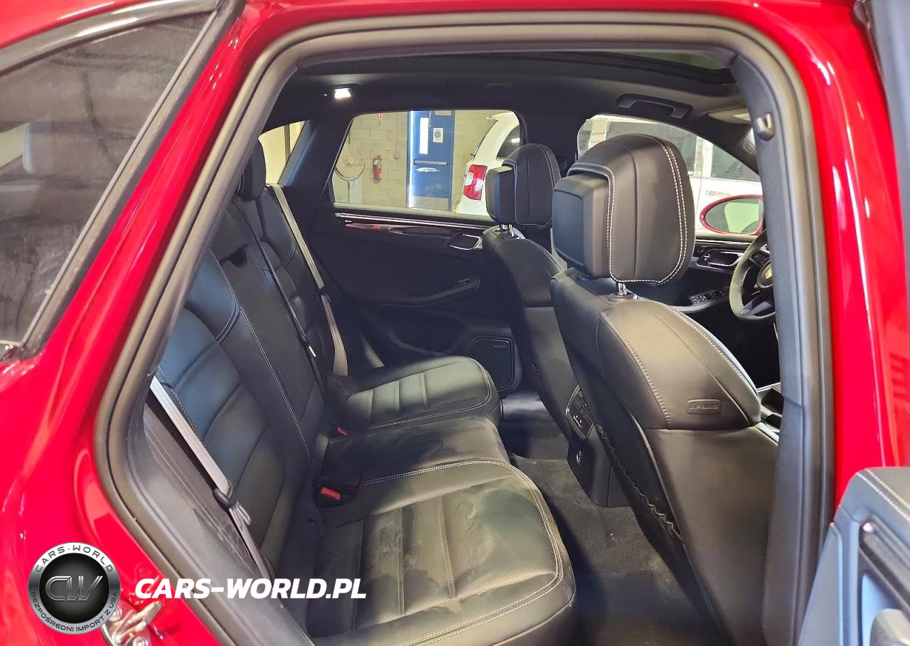 2025 Porsche Macan S VIN:WP1AG2A51SLB42234 - 11