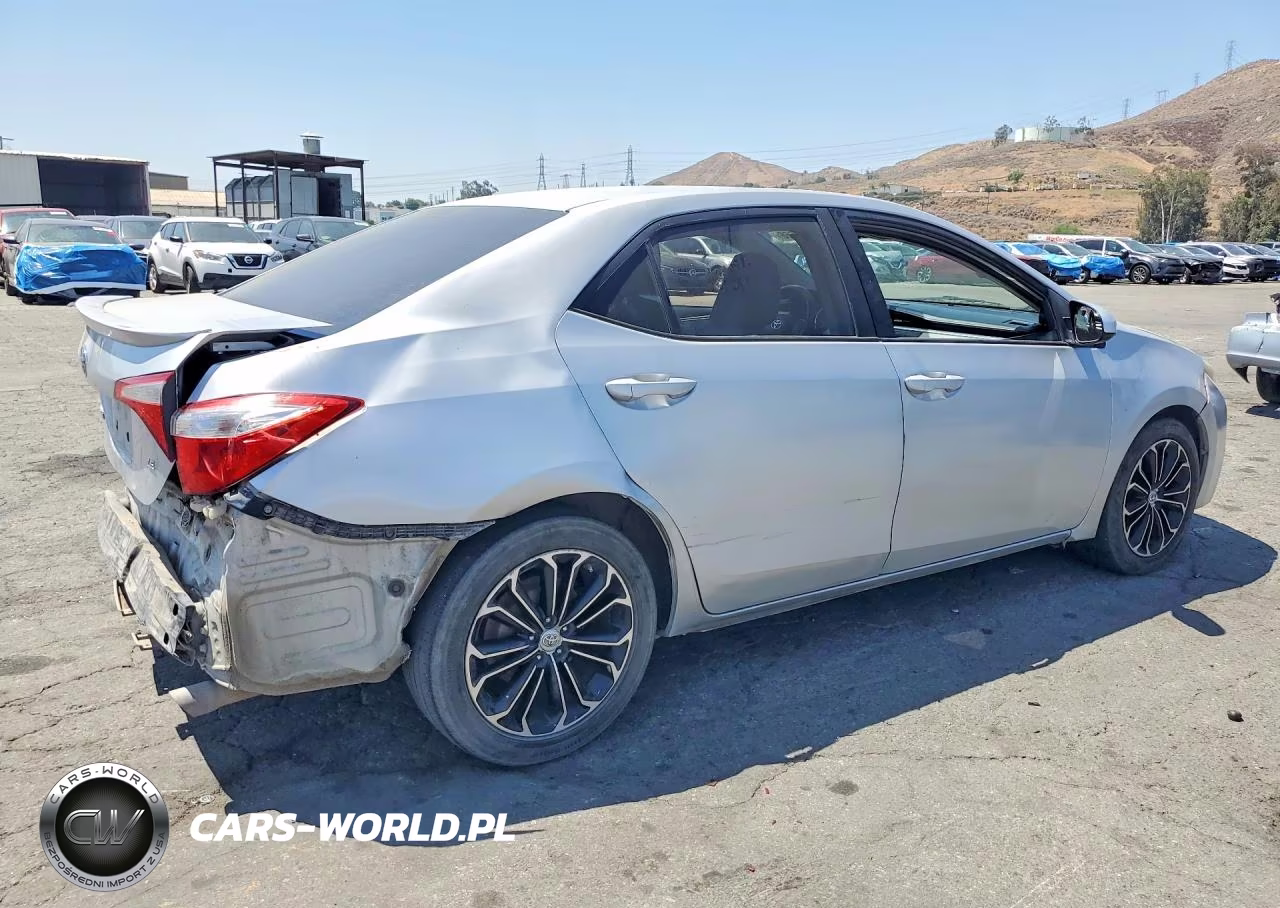 2014 Toyota Corolla Le VIN:5YFBURHE7EP099186 - 3