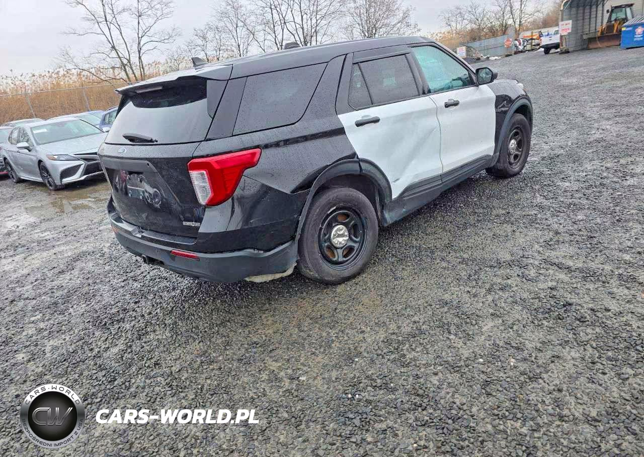2022 Ford Explorer Police Interceptor VIN:1FM5K8AW1NNA08504 - 4
