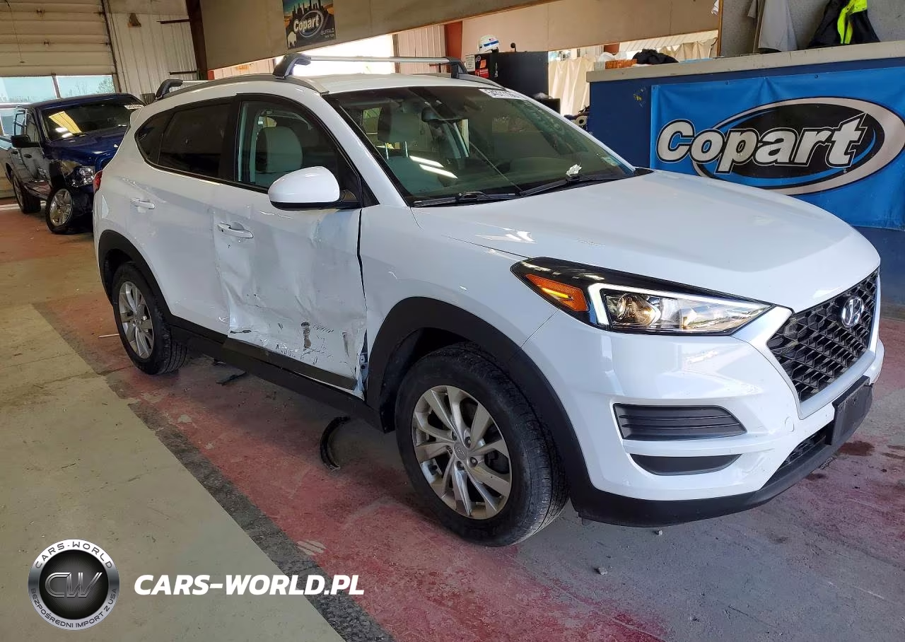 2019 Hyundai Tucson Value VIN:KM8J3CA46KU010442 - 4