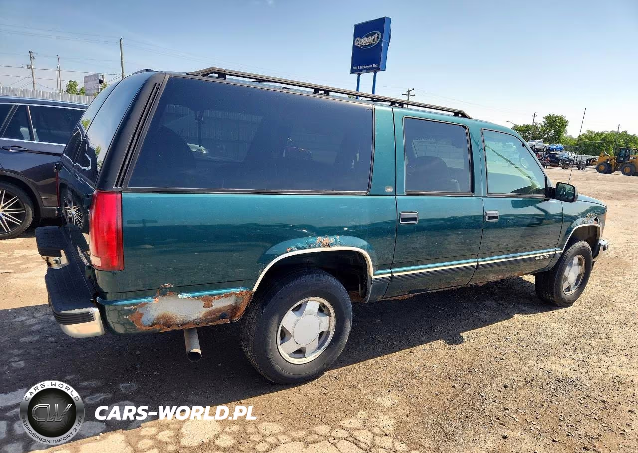 1998 Chev Suburban VIN:3GNFK16R3WG146064 - 3
