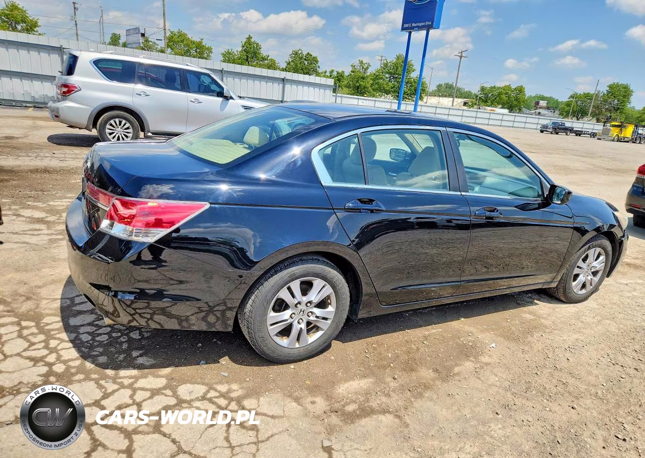 2011 Honda Accord Lxp VIN:1HGCP2F48BA114647 - 3