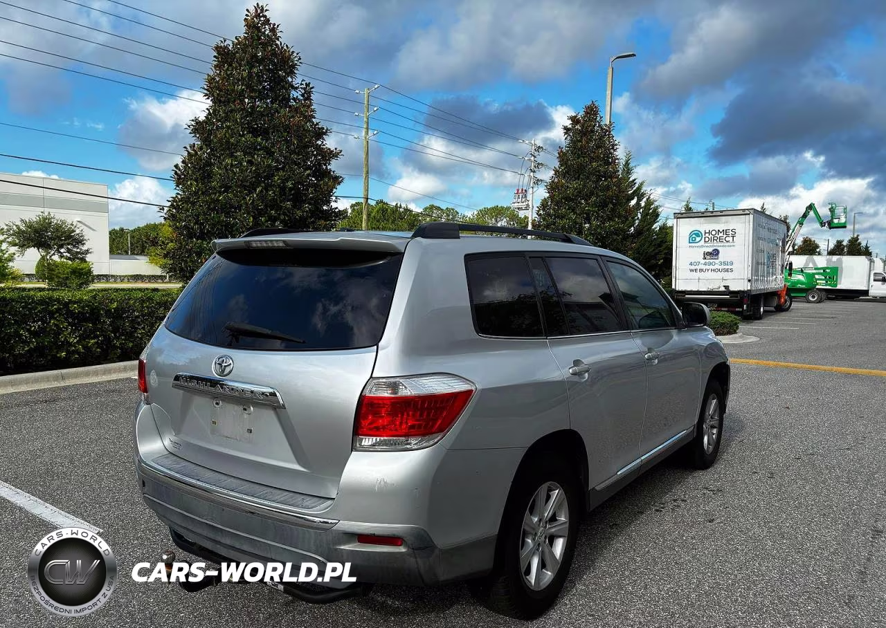 2011 Toyota Highlander Base VIN:5TDZA3EH7BS011047 - 4