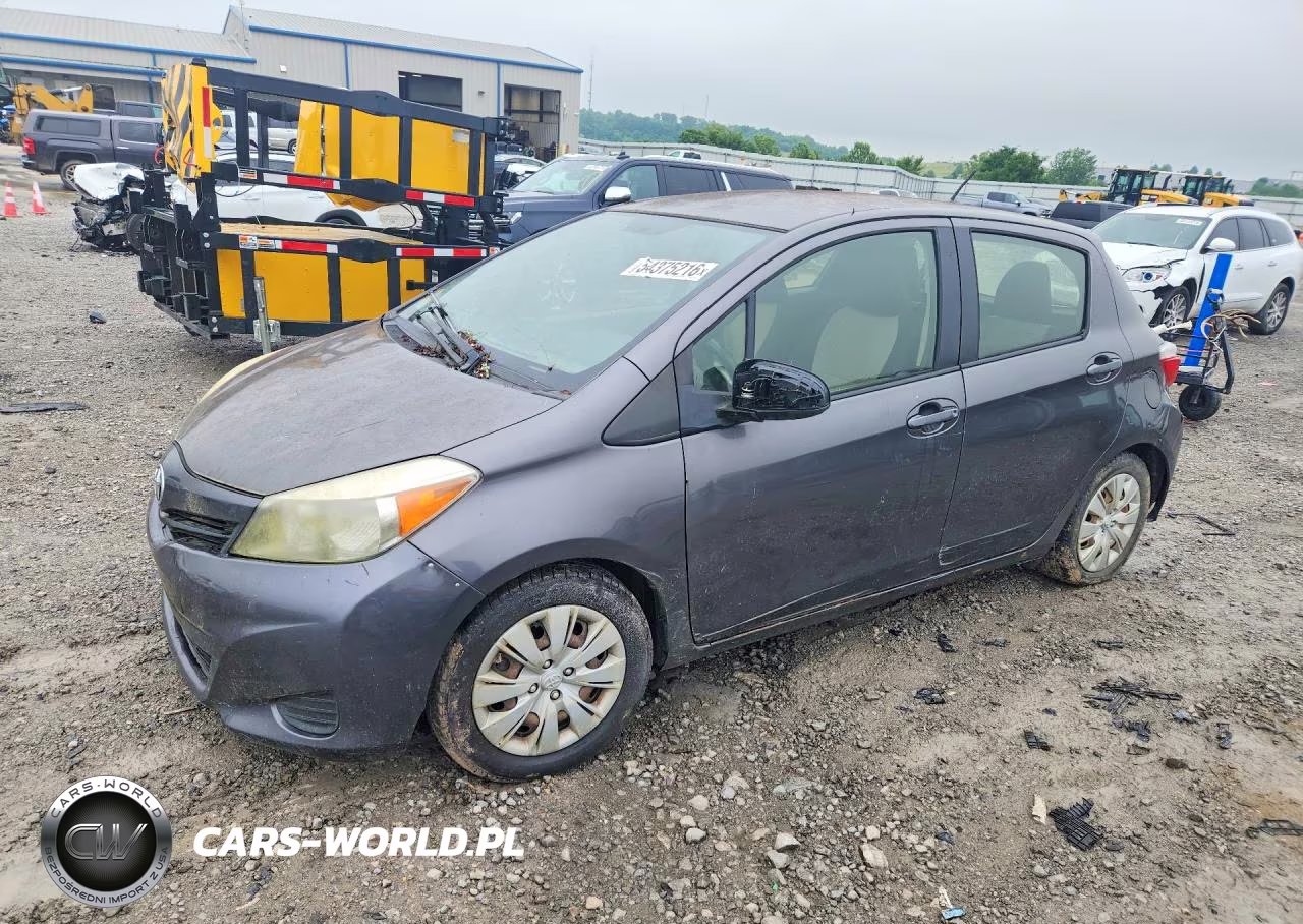2013 Toyota Yaris 5-Door L