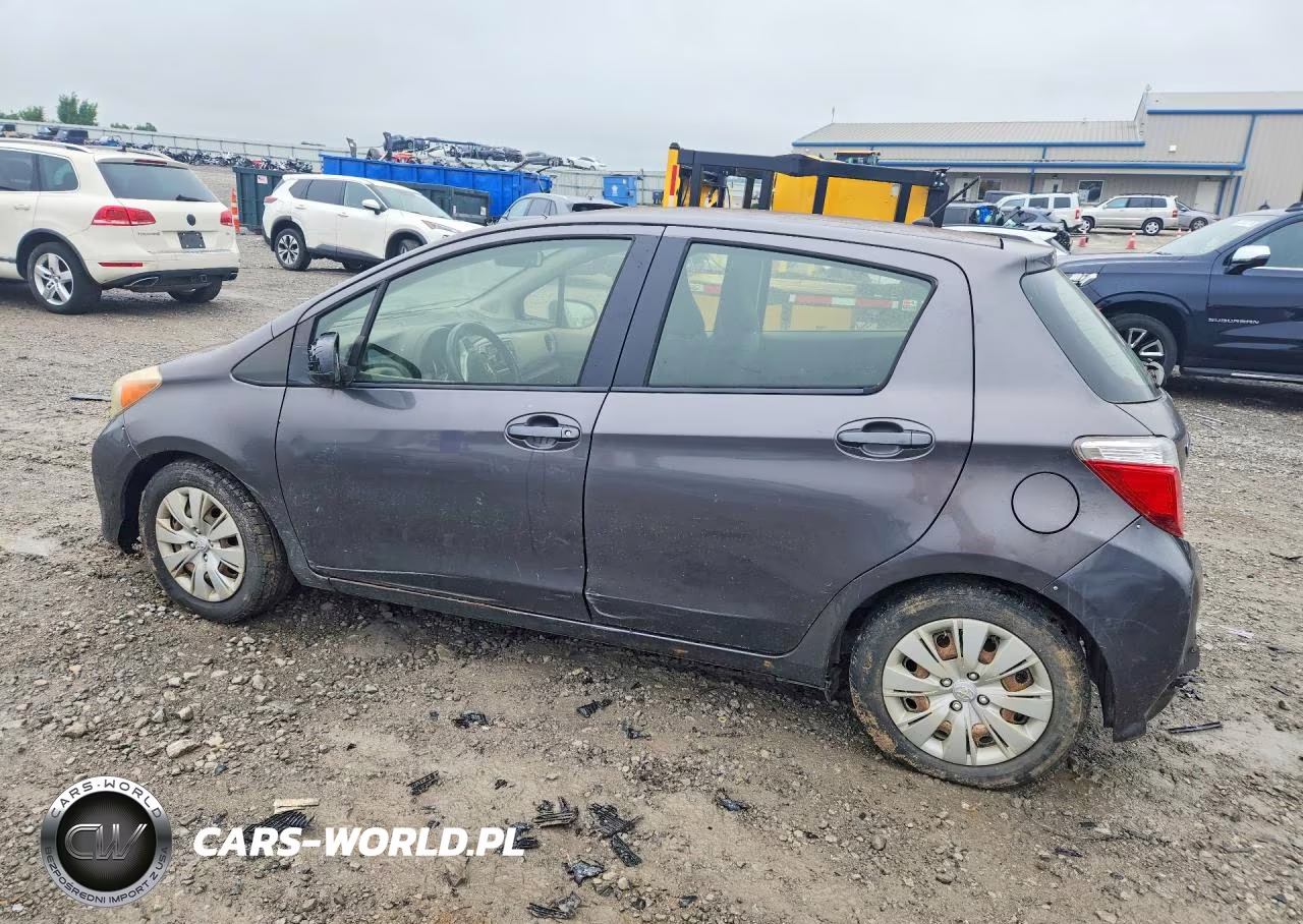 2013 Toyota Yaris 5-Door L VIN:JTDKTUD35DD549073 - 2