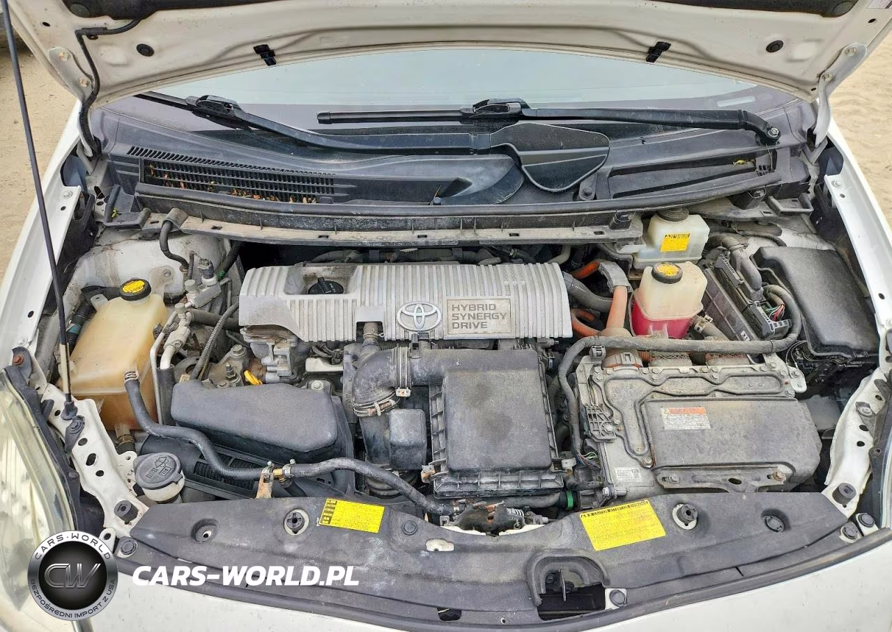 2013 Toyota Prius Three VIN:JTDKN3DU2D5594415 - 11