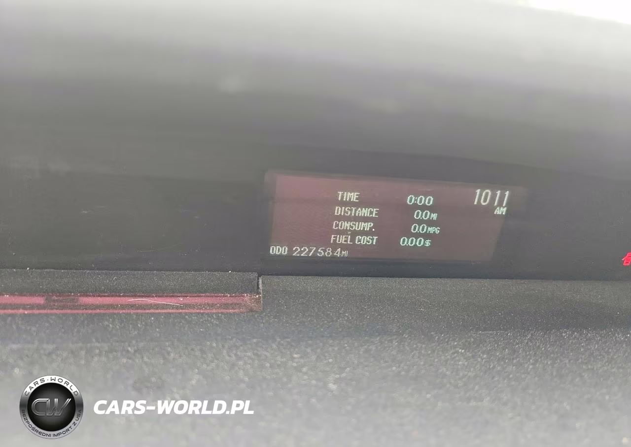 2013 Toyota Prius Three VIN:JTDKN3DU2D5594415 - 9