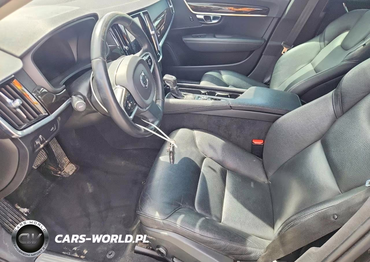 2017 Volvo S90 T6 Momentum VIN:YV1A22MK7H1014595 - 7