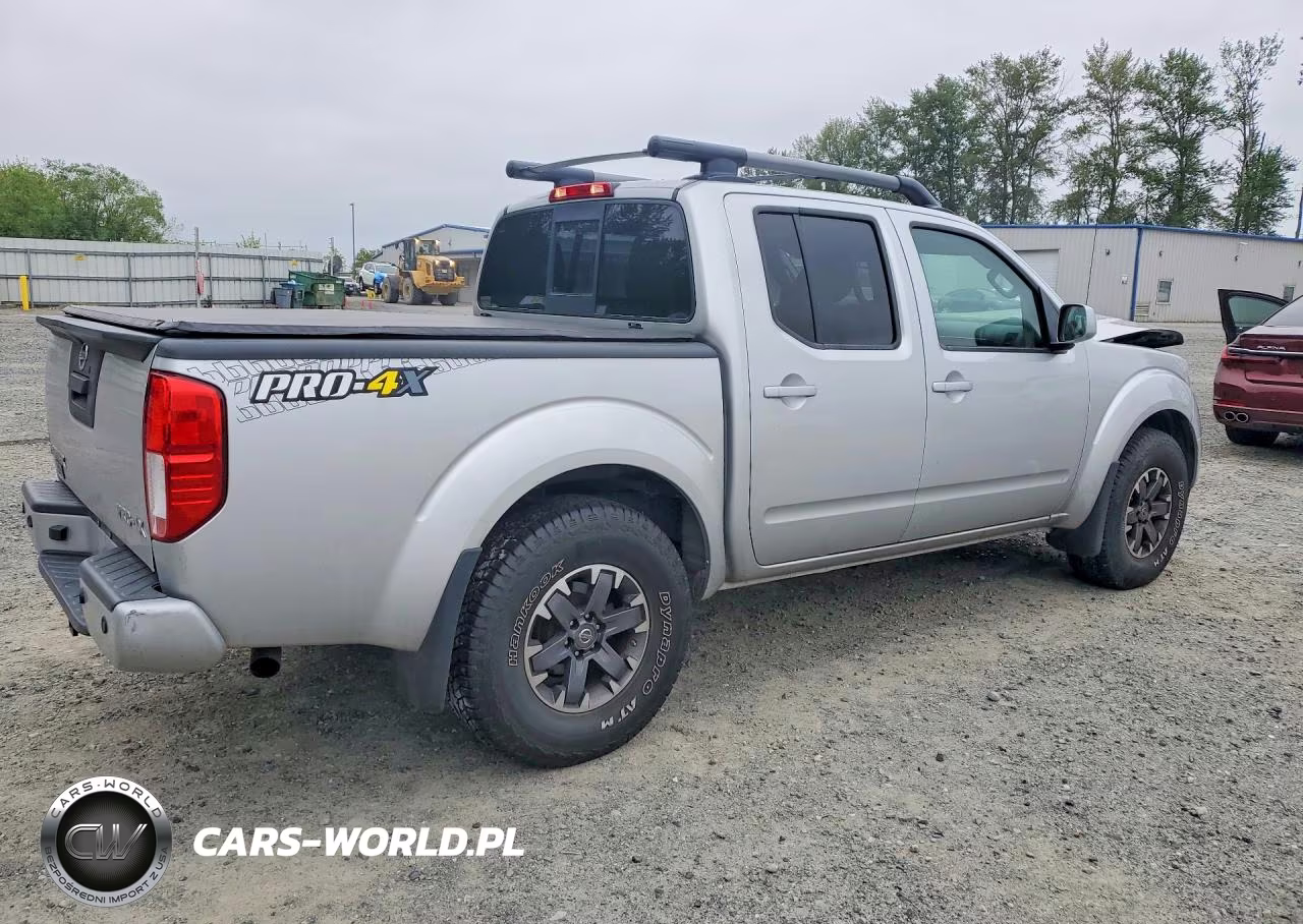 2014 Nissan Frontier Pro-4X VIN:1N6AD0EV7EN728807 - 3