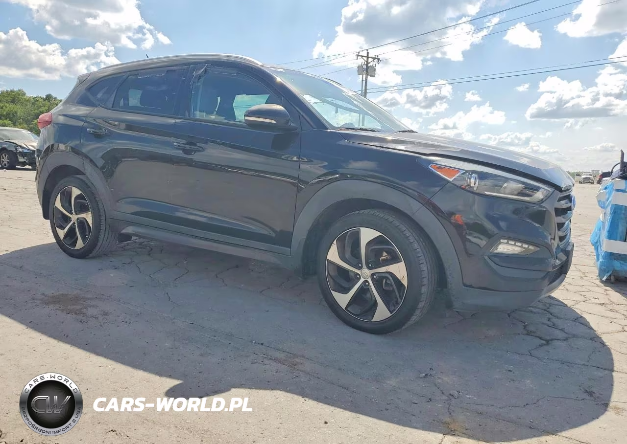 2016 Hyundai Tucson Sport VIN:KM8J33A27GU074561 - 4