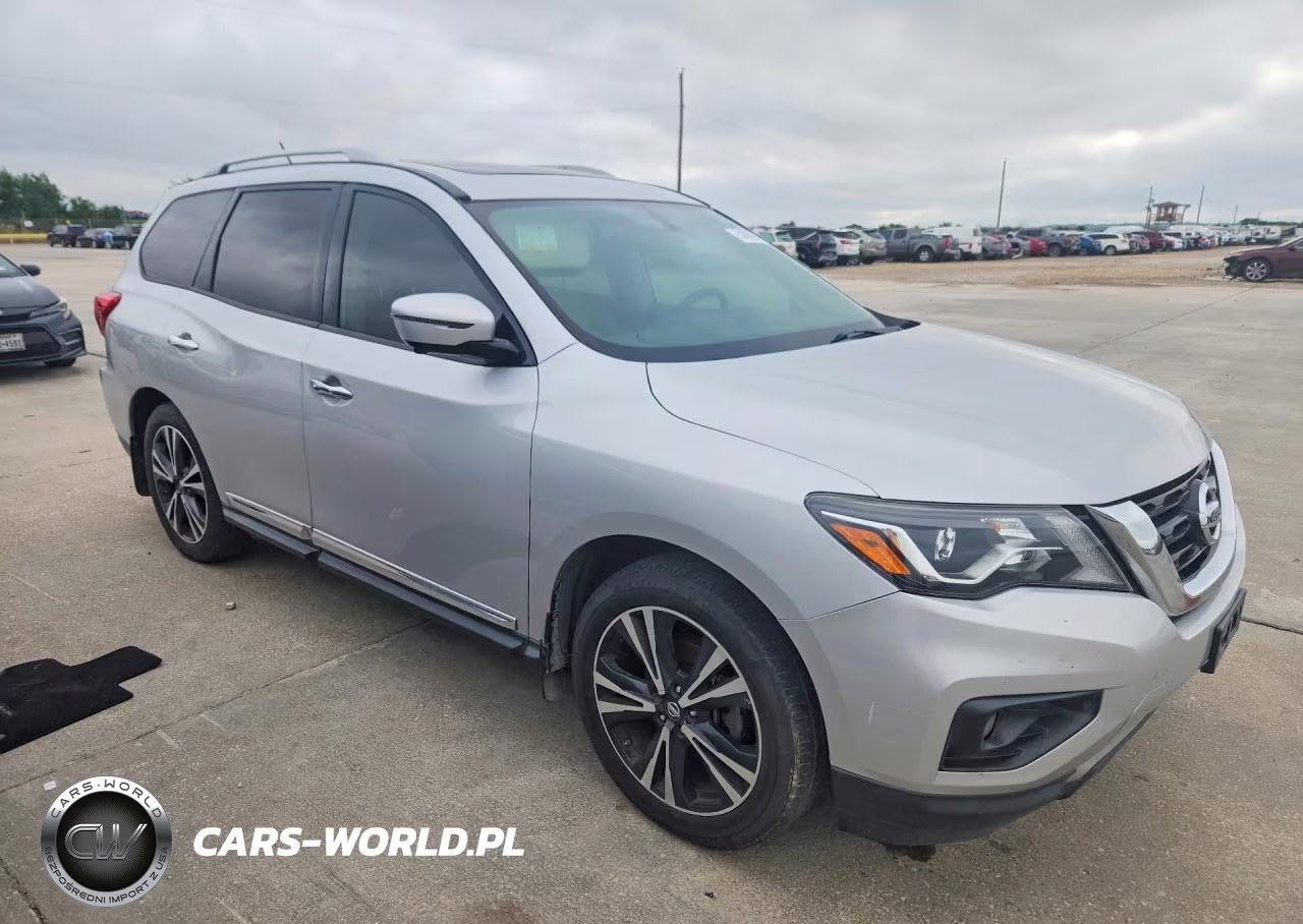 2017 Nissan Pathfinder Platinum VIN:5N1DR2MN5HC698247 - 4