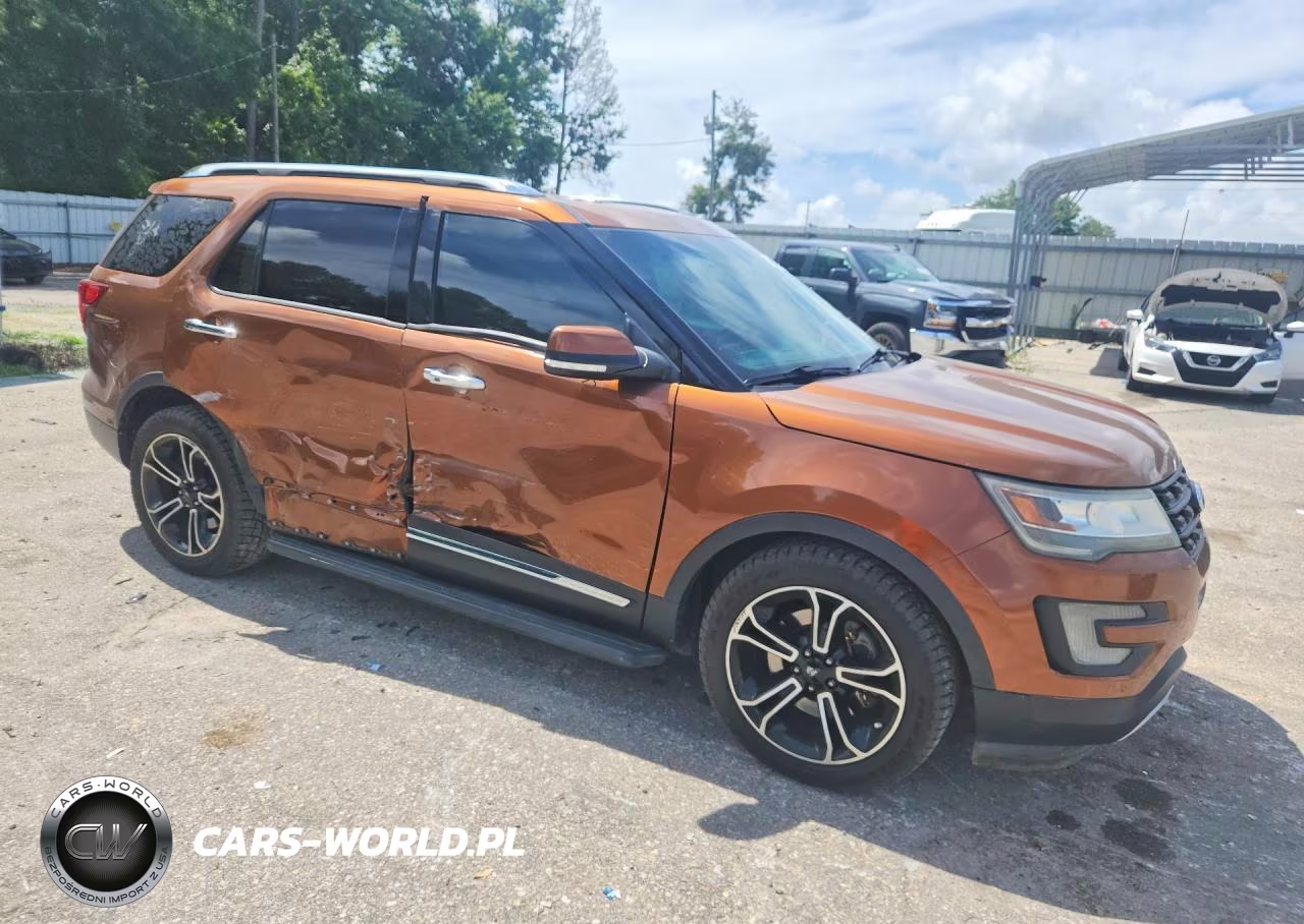 2017 Ford Explorer Limited VIN:1FM5K7F84HGB76814 - 4