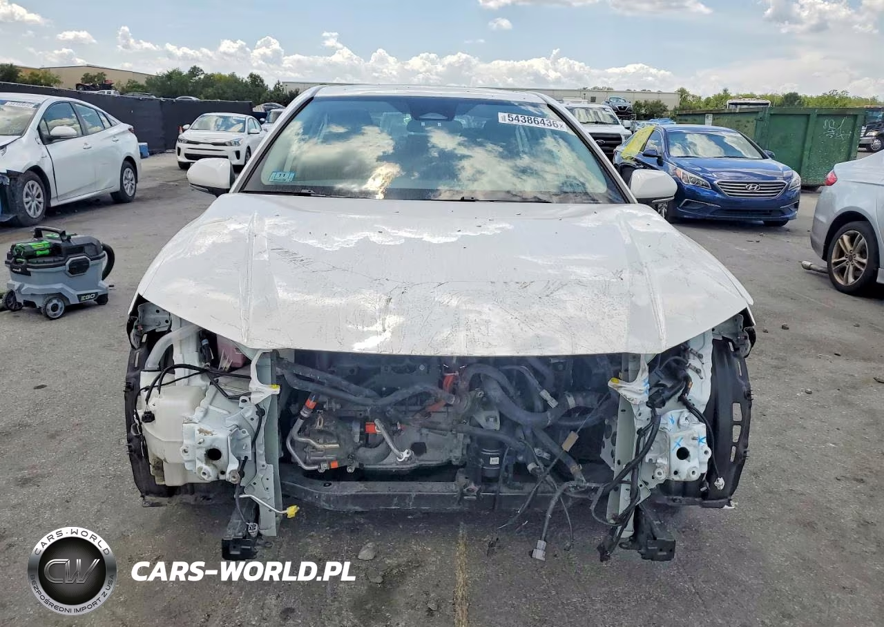 2025 Toyota Camry Le VIN:4T1DAACK0SU026624 - 5