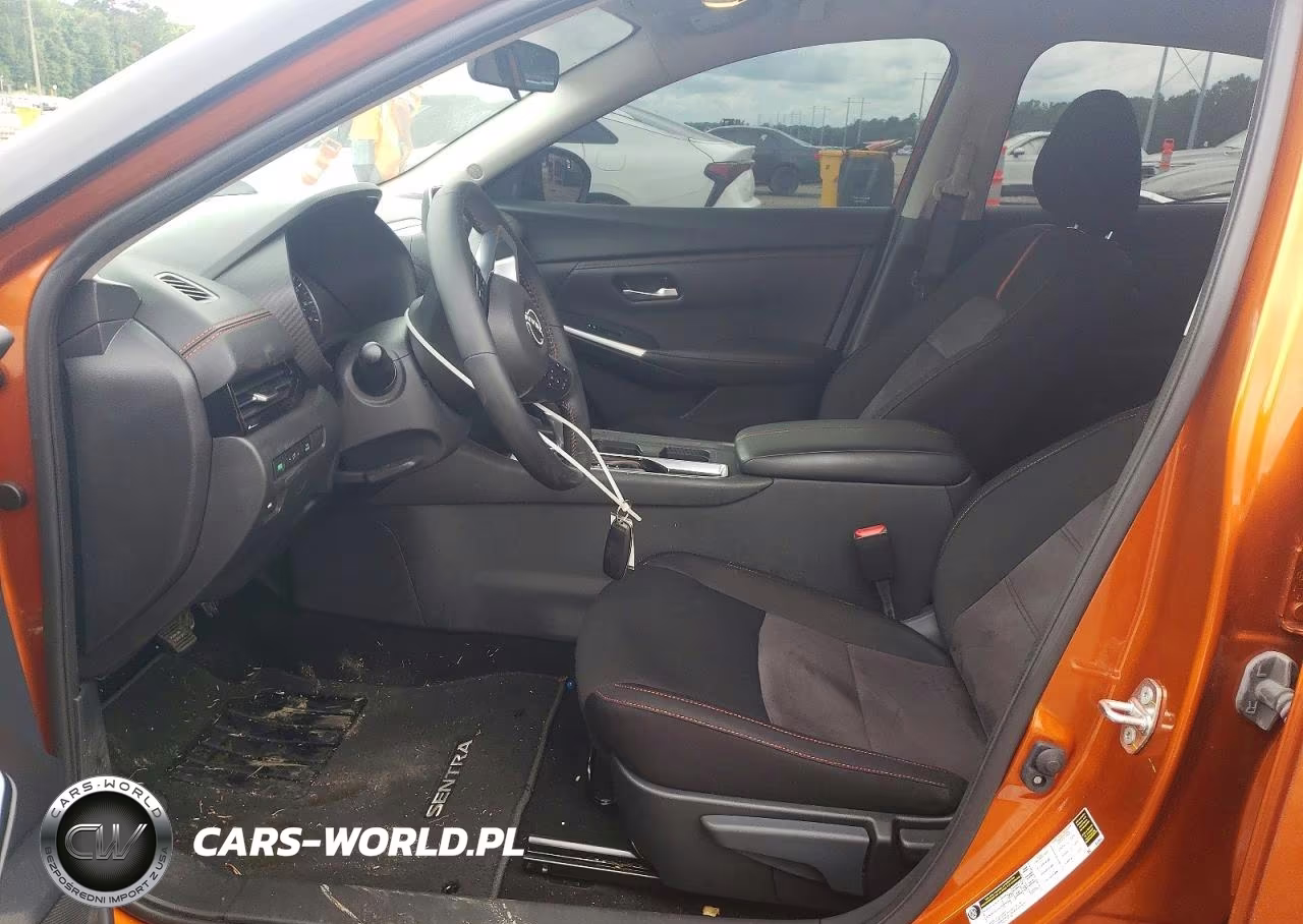 2025 Nissan Sentra Sr VIN:3N1AB8DV5SY215596 - 7