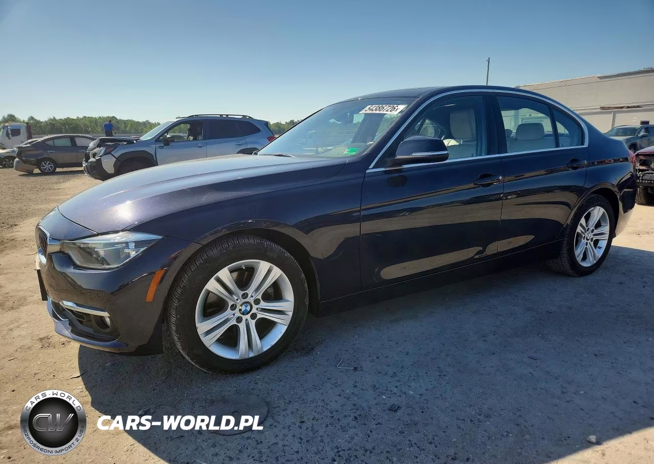2017 BMW 330 Xi – zdjęcie 1 z 12