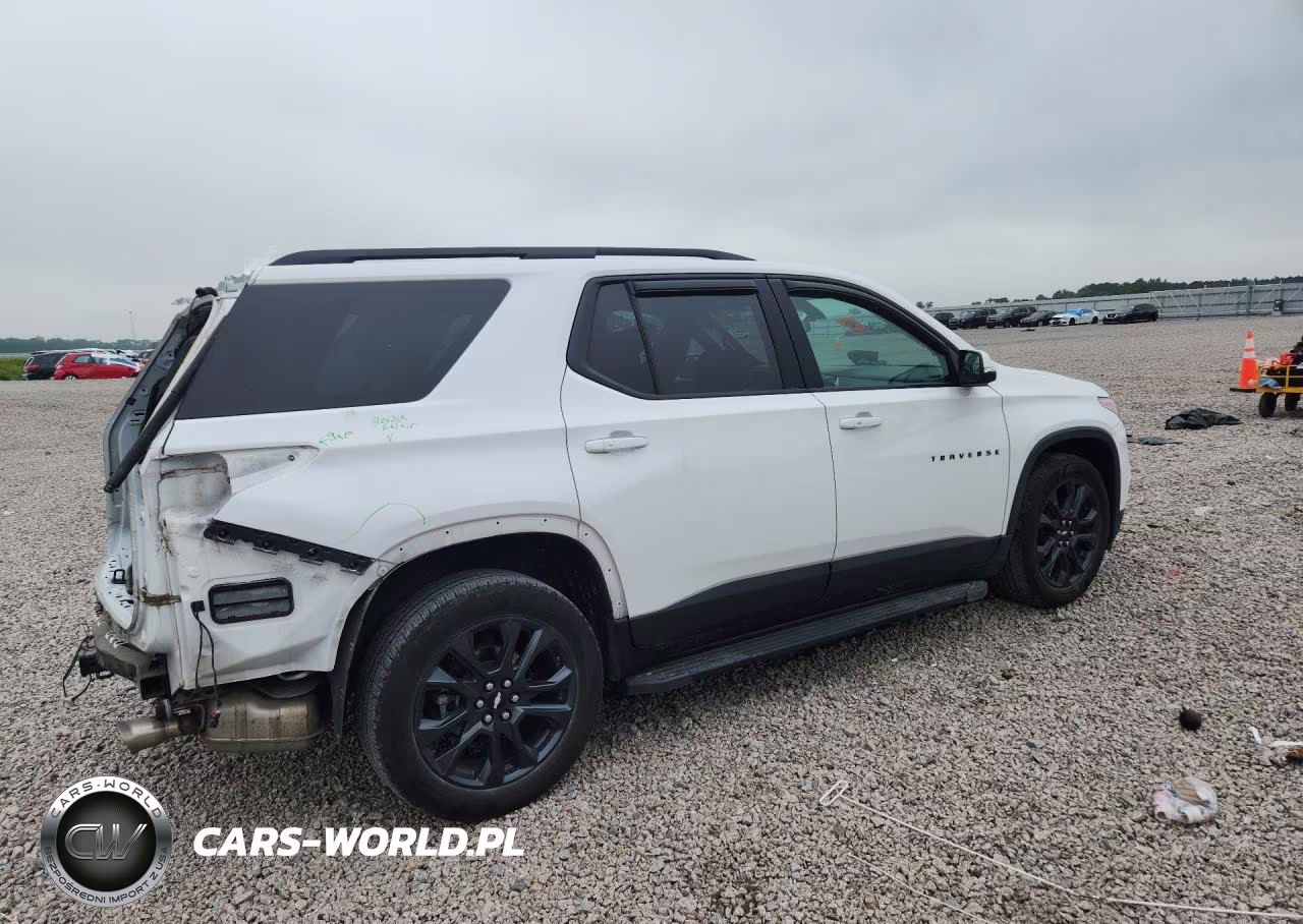 2021 Chevrolet Traverse Rs VIN:1GNERJKW2MJ117136 - 3