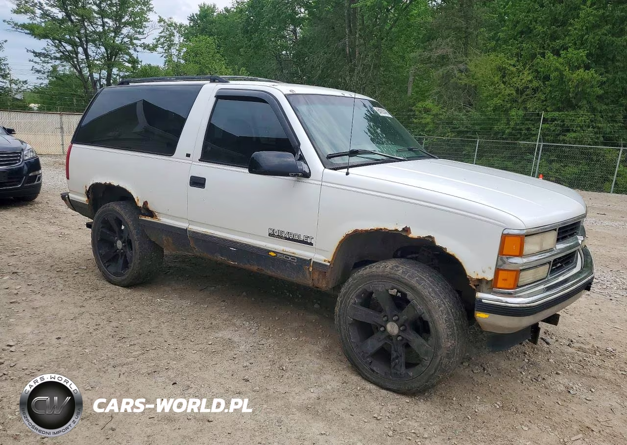 1995 Chevrolet Tahoe K1500 VIN:3GNEK18K5SG101231 - 4