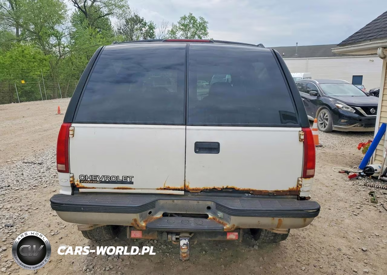 1995 Chevrolet Tahoe K1500 VIN:3GNEK18K5SG101231 - 6