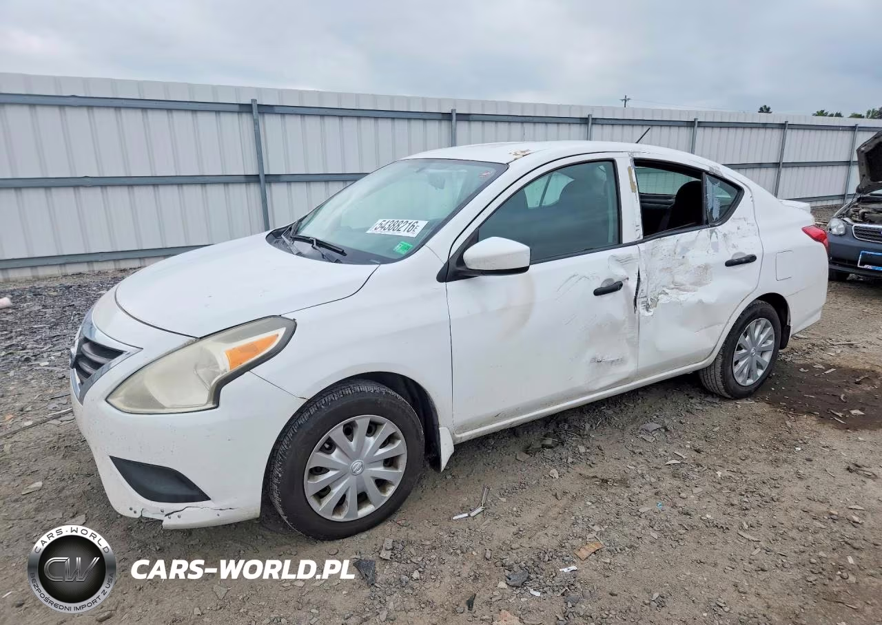 2017 Nissan Versa 1.6 S Plus